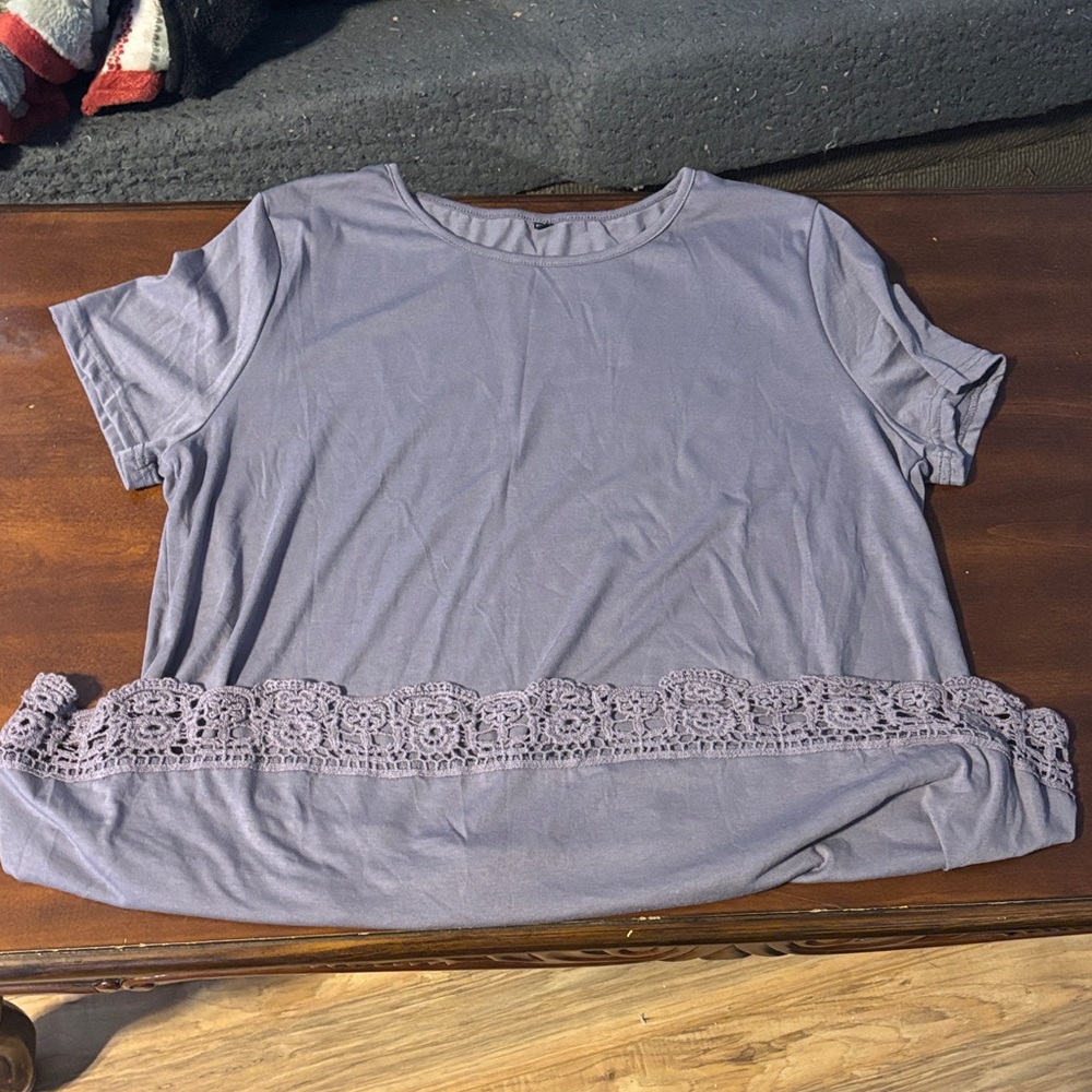 Source Unknown Lavender Lace Trim Tee